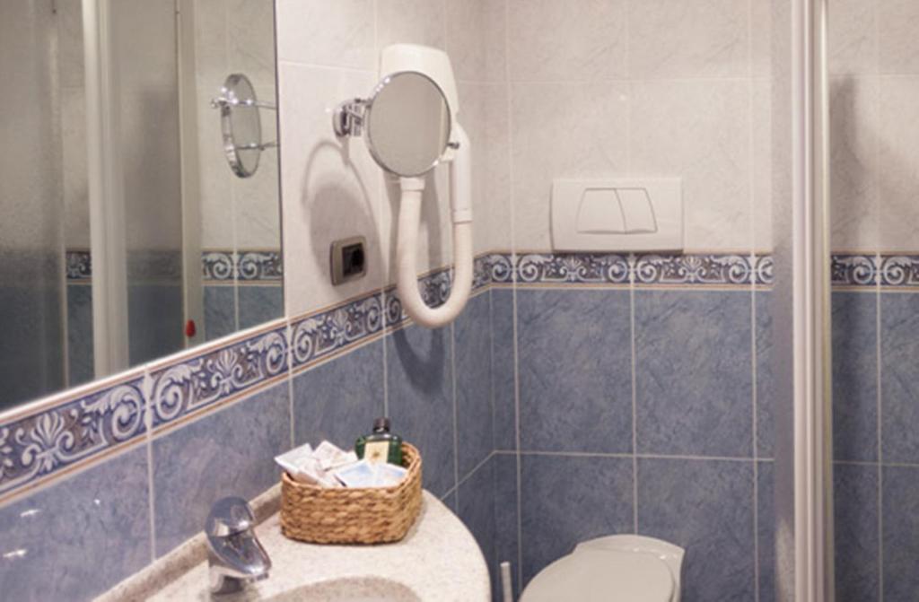 ברדולינו Hotel Bologna חדר תמונה